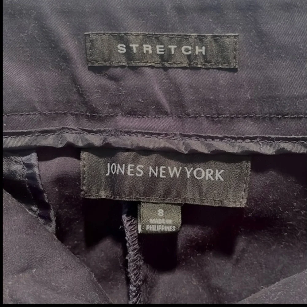 Jones New York Bermuda Shorts Navy Twill Cotton Blend Stretch Shorts w/Side Slit - Picture 6 of 13